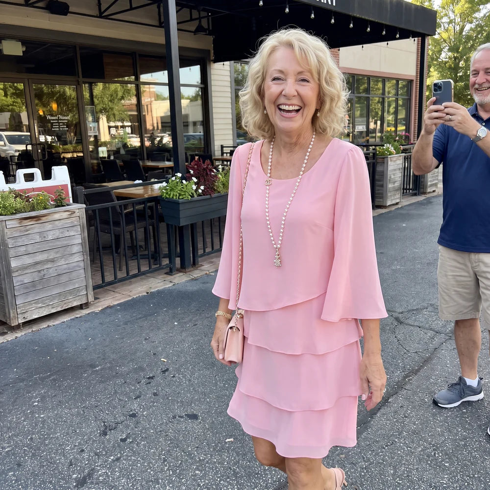 <h2><strong>customers love Claire and Emma Boutique</strong></h2>